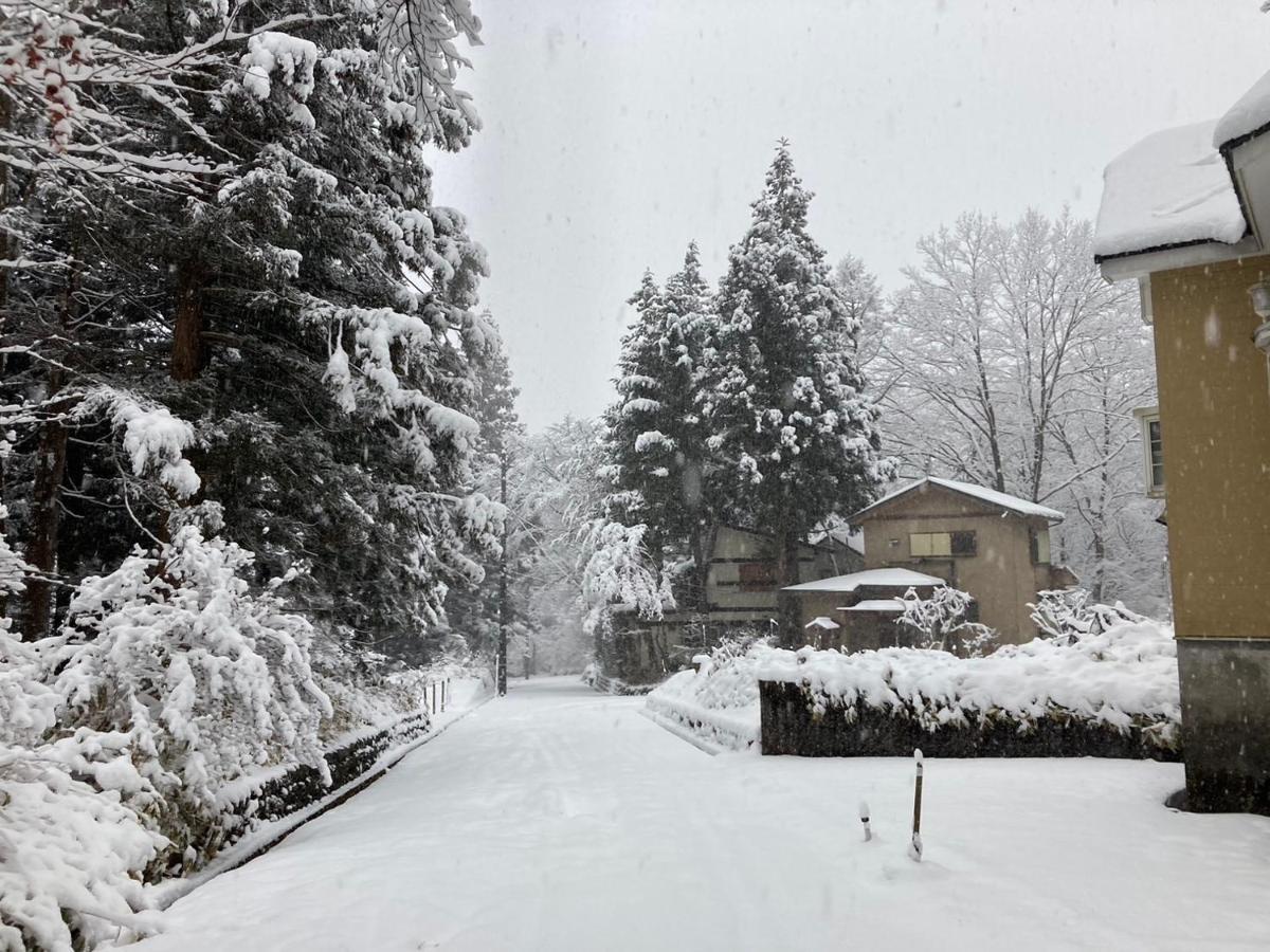 فيلا 一棟貸切 森のお風呂とアウトドアサウナ 日光雪月花 المظهر الخارجي الصورة